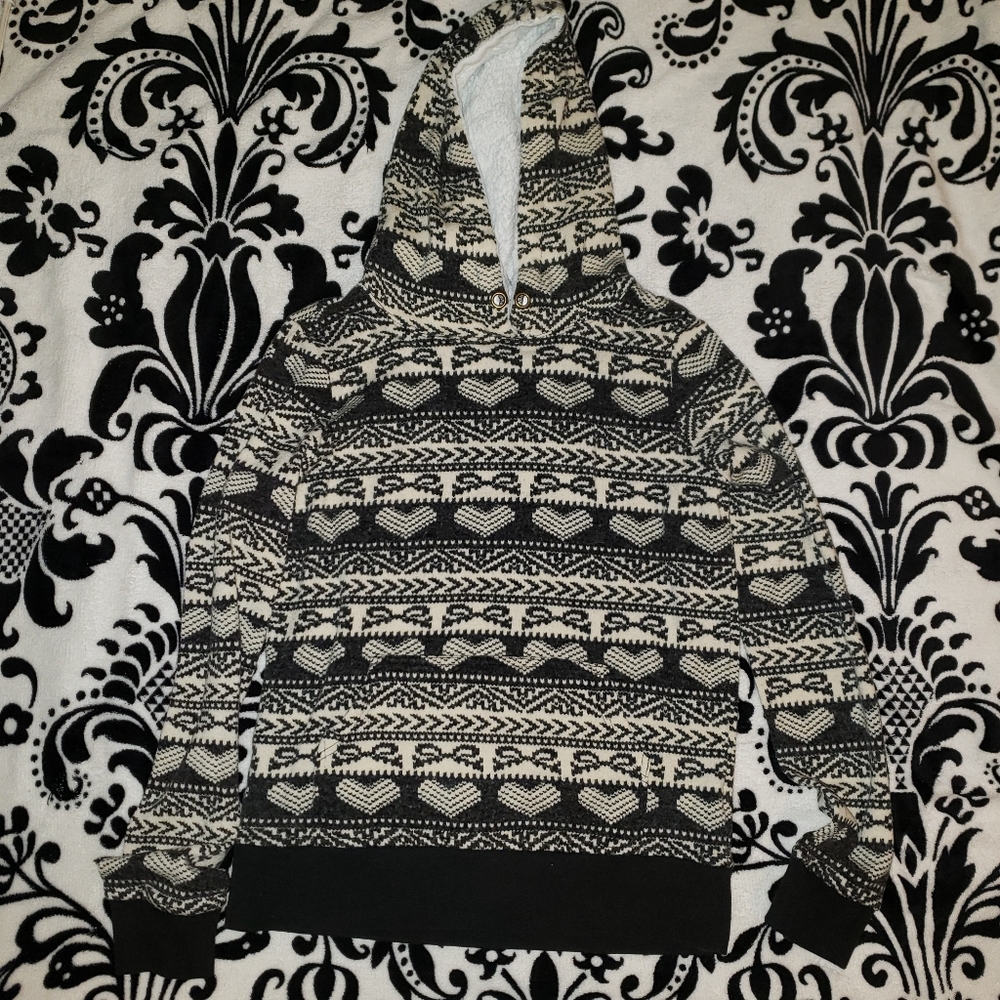 ❌SOLD❌Sweatshirt/Sweater